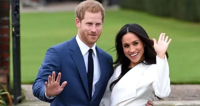 İngiltere bu olayla çalkalanıyor! Prens Harry ve Meghan Markle İngiliz kraliyet ailesi üyeliğinden çekildiklerini açıkladı İngiltere bu olayla çalkalanıyor! Prens Harry ve Meghan Markle İngiliz kraliyet ailesi üyeliğinden çekildiklerini açıkladı
