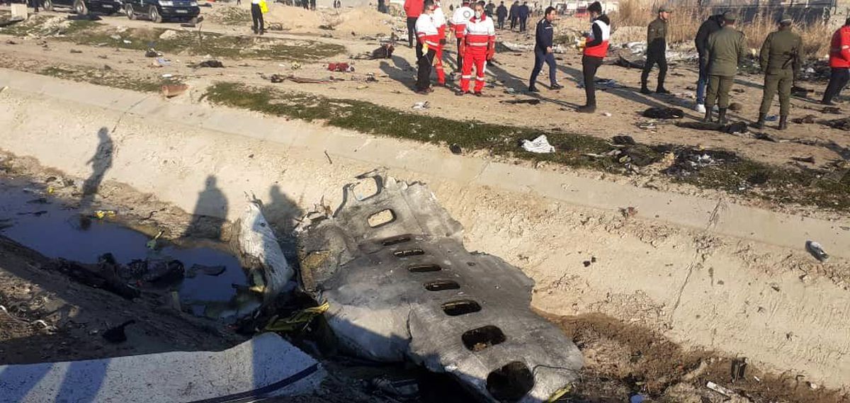 Son dakika: İran'dan 'Yolcu uçağı füzeyle düşürüldü' iddiasına yalanlama geldi