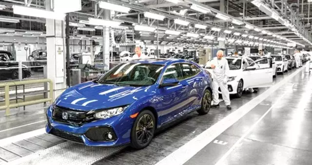 Kapatılacak olan Gebze'deki Honda fabrikası çalışanları, tazminatlardaki kesintiler nedeniyle yargıya başvurdu Kapatılacak olan Gebze'deki Honda fabrikası çalışanları, tazminatlardaki kesintiler nedeniyle yargıya başvurdu