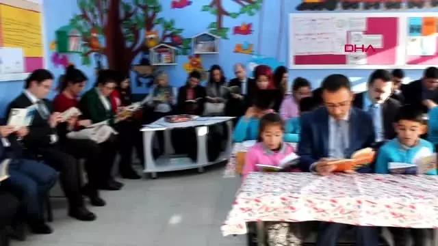 Alaşehir'de hakim ve savcılardan eğitime 'ala sınıf' desteği Alaşehir'de hakim ve savcılardan eğitime 'ala sınıf' desteği
