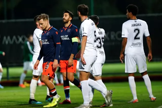 Futbol: Hazırlık maçı Futbol: Hazırlık maçı