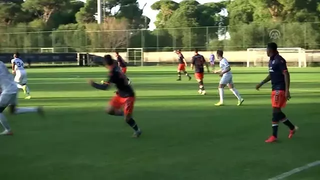 Futbol: Hazırlık maçı: Medipol Başakşehir: 0 -Fortuna Sittard: 3 Futbol: Hazırlık maçı: Medipol Başakşehir: 0 -Fortuna Sittard: 3