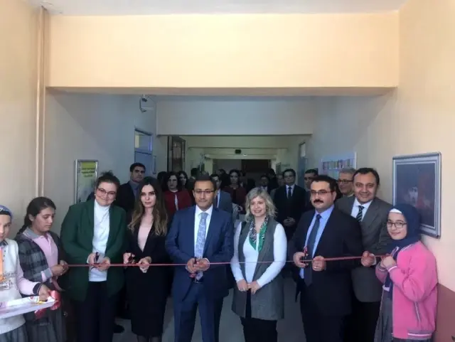 Hakim ve cumhuriyet savcıları yaptırdı, failler ve mağdurlar bağışladı Hakim ve cumhuriyet savcıları yaptırdı, failler ve mağdurlar bağışladı