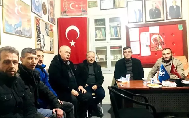 Havran'da MHP'den kaz etli pilav gecesi Havran'da MHP'den kaz etli pilav gecesi