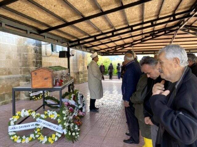 KKTC'de cenazeler karıştı! Türk Bakan'ın dayısını İngiliz mezarlığına defnettiler