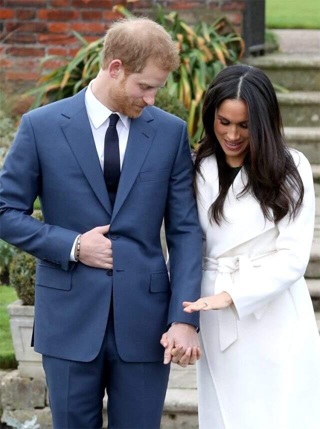 Kraliyet ailesinden ayrıldıklarını duyuran Meghan Markle, açıklamadan önce evlilik yüzüğünü takmadı