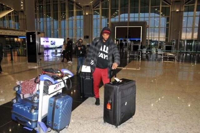 Ryan Babel, İstanbul'dan ayrıldı