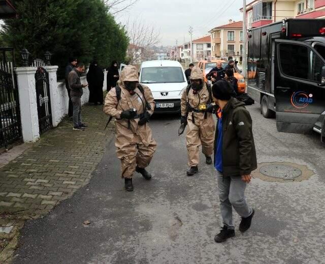 Genç kızın ölümün ardındaki şüphe, özel ekipleri harekete geçirdi.