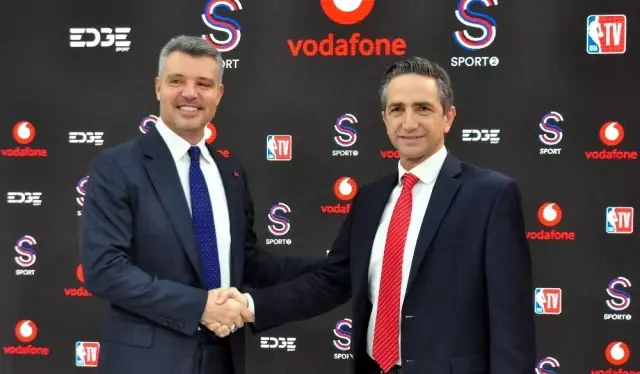 Vodafone ve Saran Grup sporda güçlerini birleştirdi Vodafone ve Saran Grup sporda güçlerini birleştirdi