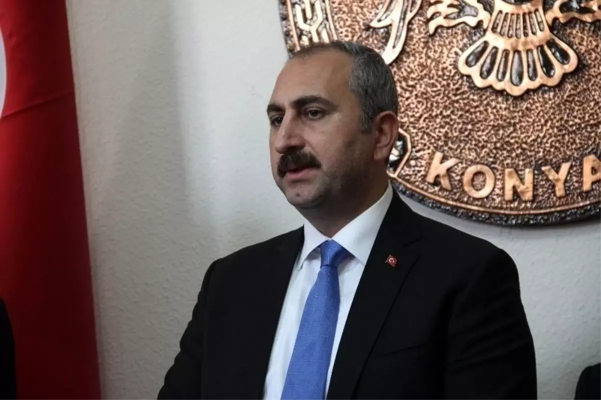Bakan Gül &quot;Ömür boyu nafaka hususu bir taraf için gerçekten eziyet