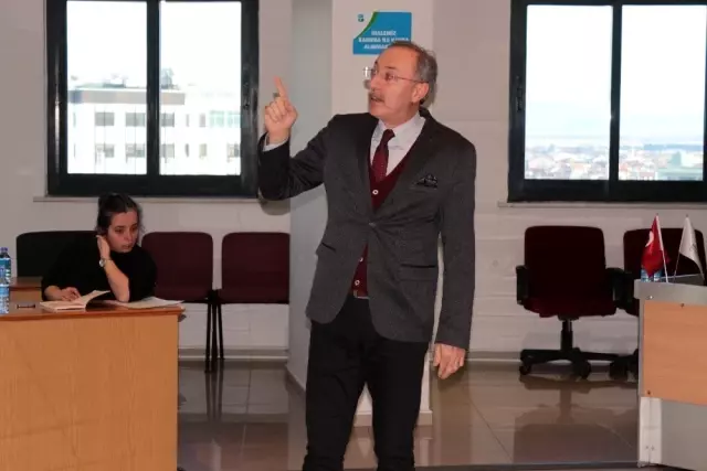Doç. Dr. Haluk Selim: Kentsel dönüşüm ve planlama acilen yapılmalı
