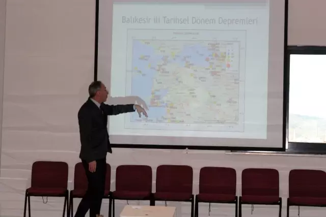 Doç. Dr. Haluk Selim: Kentsel dönüşüm ve planlama acilen yapılmalı