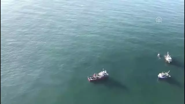 Helikopter Görüntüsü - Kayıp balıkçılar aranıyor