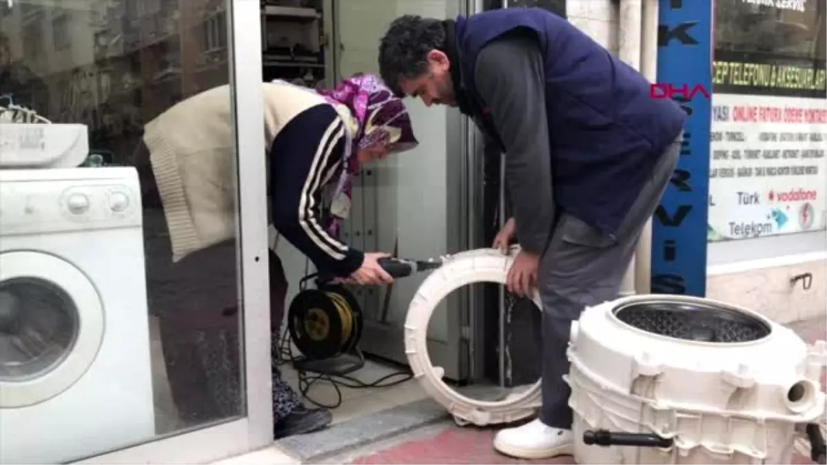 Manisa eşine yardımla başladı, azmiyle aranan usta oldu