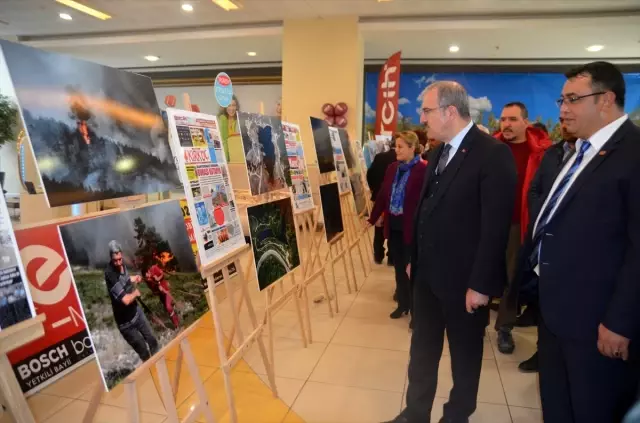 'Manşetlerle ve Fotoğraflarla Kütahya' fotoğraf sergisi 'Manşetlerle ve Fotoğraflarla Kütahya' fotoğraf sergisi