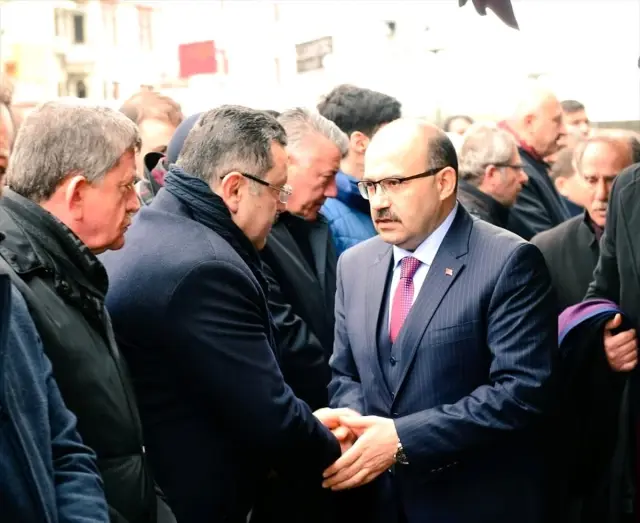 Ortahisar Belediye Başkanı Genç'in acı günü Ortahisar Belediye Başkanı Genç'in acı günü