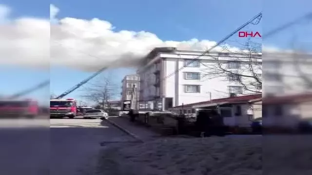 Silivri'de çatı yangını Silivri'de çatı yangını