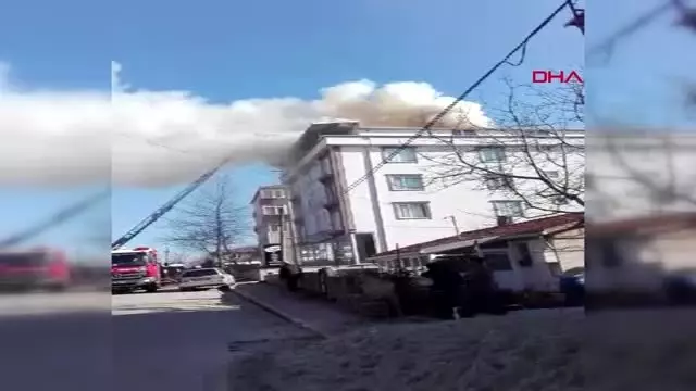 Silivri'de çatı yangını
