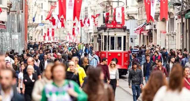 Son dakika: İşsiz sayısı 608 bin kişi artarak 4 milyon 396 bin kişi oldu Son dakika: İşsiz sayısı 608 bin kişi artarak 4 milyon 396 bin kişi oldu