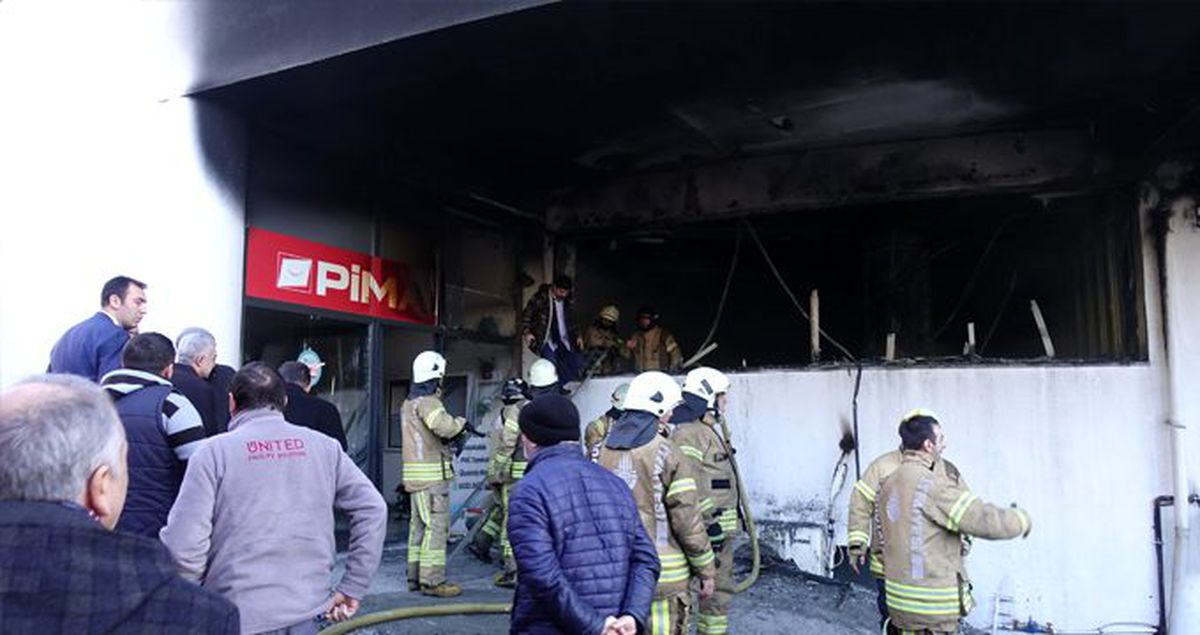 Son dakika: İstanbul'da bir okulun alt katında bulunan dükkanda yangın paniği