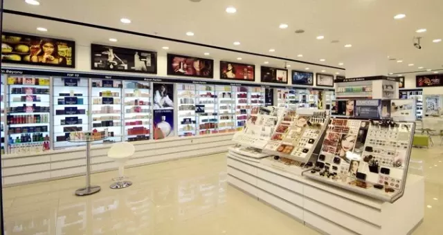Türkiye'nin en büyük kozmetik firmalarından Tekin Acar Cosmetics iflas etti Türkiye'nin en büyük kozmetik firmalarından Tekin Acar Cosmetics iflas etti