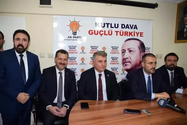 AK Parti Genel Başkan Yardımcısı Ünal Ayvalık'ta AK Parti Genel Başkan Yardımcısı Ünal Ayvalık'ta