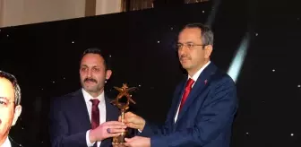 Cemal Coşkun: AYGAD'dan muhteşem gece! Birbirinden önemli isimlere ödülleri takdim edildi Cemal Coşkun: AYGAD'dan muhteşem gece! Birbirinden önemli isimlere ödülleri takdim edildi