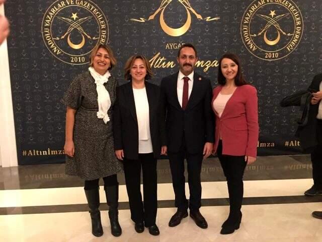 AYGAD'dan muhteşem gece! Birbirinden önemli isimlere ödülleri takdim edildi