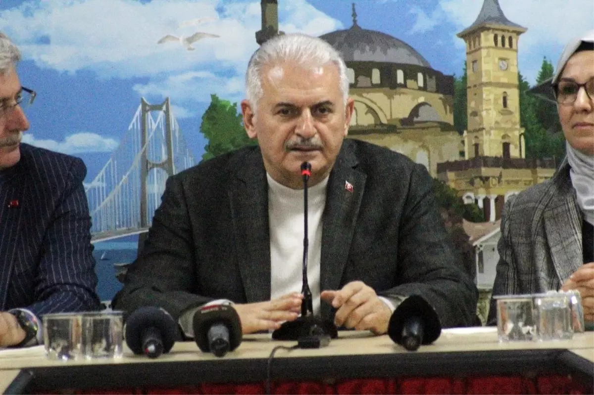 Binali Yıldırım: 'Yerel seçimlerden sonra bazılarının ayakları yerden kesildi'