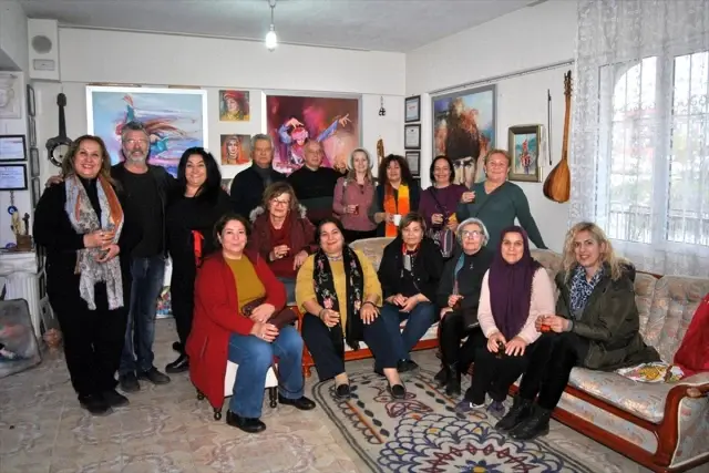 Efe kültürünü tablolarıyla dünyaya tanıtıyor Efe kültürünü tablolarıyla dünyaya tanıtıyor
