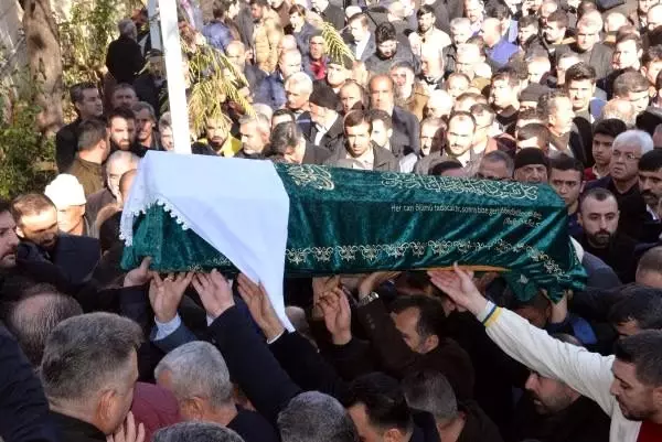 İkizler Mina ve Hira'yı ölüm ayırdı İkizler Mina ve Hira'yı ölüm ayırdı