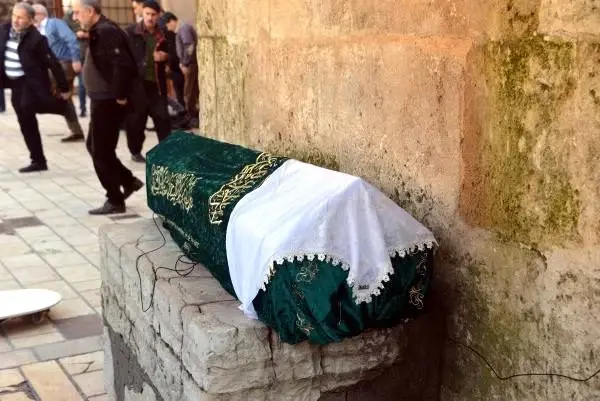 İkizler Mina ve Hira'yı ölüm ayırdı İkizler Mina ve Hira'yı ölüm ayırdı
