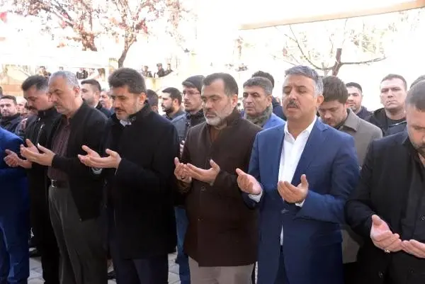 İkizler Mina ve Hira'yı ölüm ayırdı İkizler Mina ve Hira'yı ölüm ayırdı