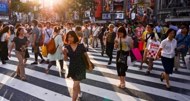 Japonya'da iş gücü krizi büyüyor! Firmalar çalıştıracak işçi bulamadığı için teker teker iflas ediyor