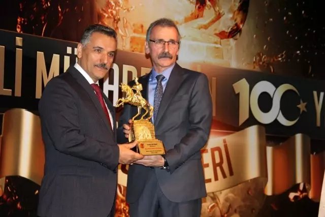 Samsun'da 100. yıl ödülleri