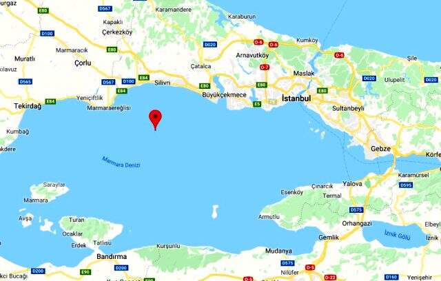 Son dakika: Marmara Bölgesi'nde korkutan deprem! İstanbul'da da hissedildi