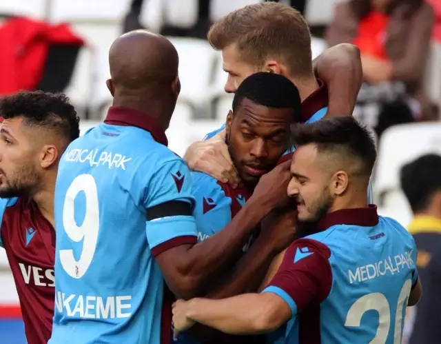 Trabzonspor'un forvet üçlüsü ikinci yarıyı iple çekiyor