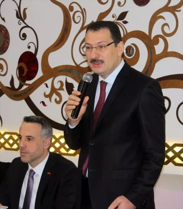 AK Parti'li Yavuz: '2021'de öngörülüyor, ilk tank banttan inecek' AK Parti'li Yavuz: '2021'de öngörülüyor, ilk tank banttan inecek'