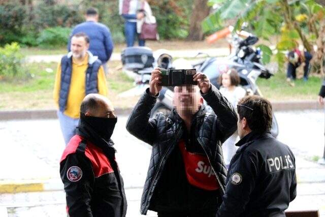 Antalya'nın göbeğinde bıçakla dehşet saçtı ardından selfie çekti