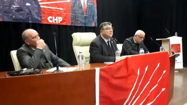 CHP Aliağa İlçe Başkanlığı'na Özlem Şan Oğuzhan Seçildi CHP Aliağa İlçe Başkanlığı'na Özlem Şan Oğuzhan Seçildi