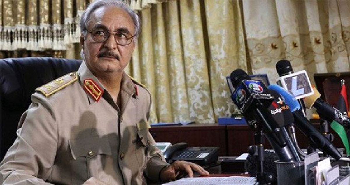 Darbeci Hafter, 24 saat geçmeden ateşkesi ihlal etti