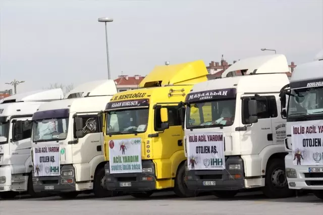 Konya'da temin edilen 19 tır gıda yardımı, İdlib'e gönderildi