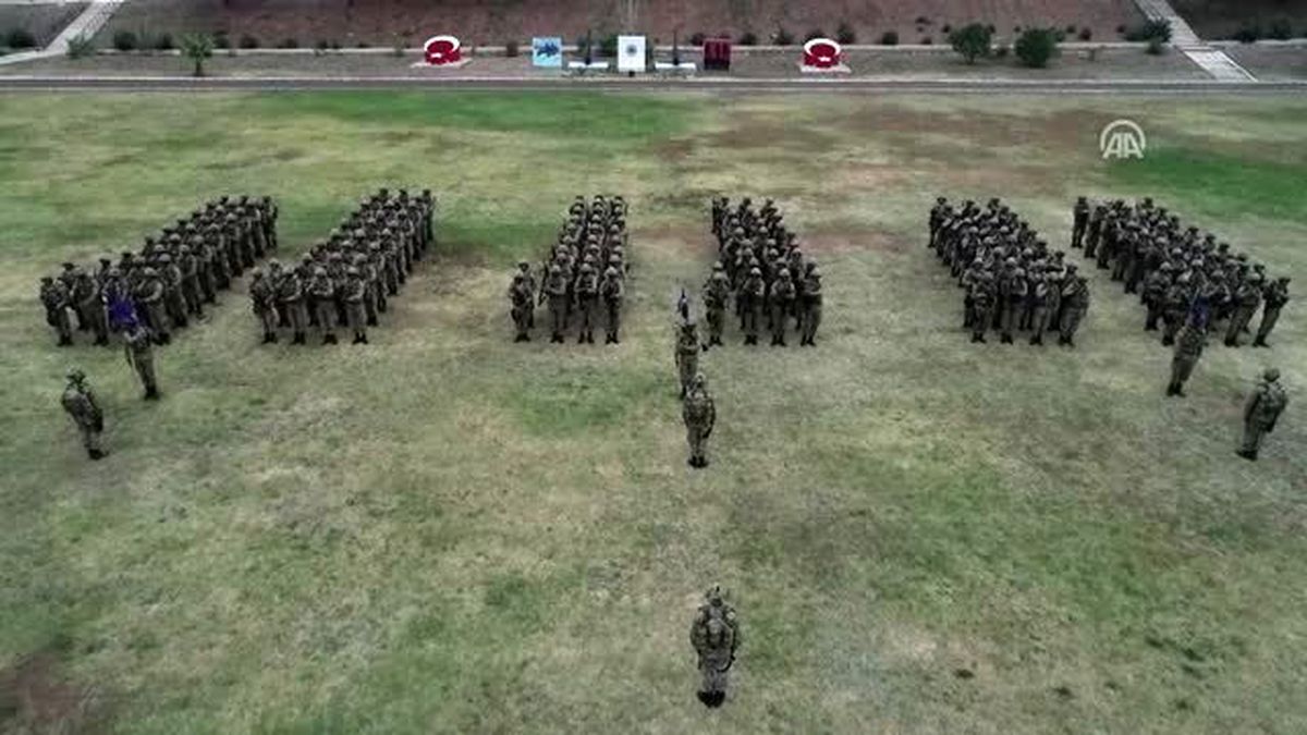 Şehit amfibilerin hatıraları 'timsah yuvası'nda yaşatılıyor
