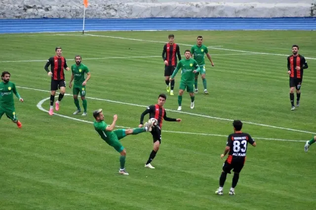 TFF 3. Lig: Osmaniyespor FK: 0 - Yozgatspor 1959 FK: 0