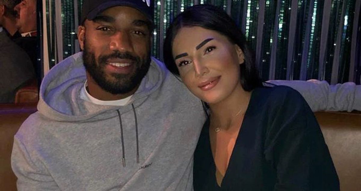 Alexandre Lacazette'in, sevgilisini Funda Gedik'le aldattığı iddia edildi