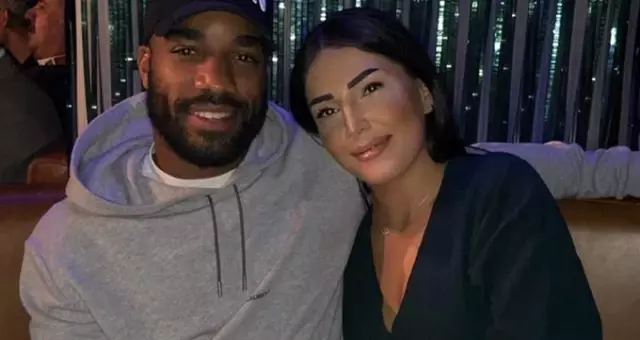Alexandre Lacazette'in, sevgilisini Funda Gedik'le aldattığı iddia edildi