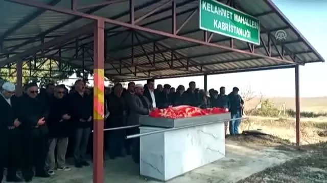 Asker eğlencesinde vurularak ölen kadın son yolculuğuna uğurlandı