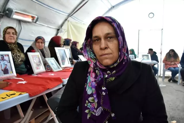 Diyarbakır annelerinin oturma eylemine bir anne daha katıldı
