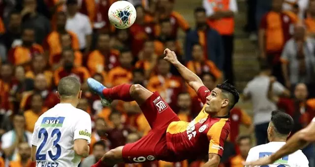 İspanyollar yazdı! Falcao'yu Barcelona'ya önerdiler