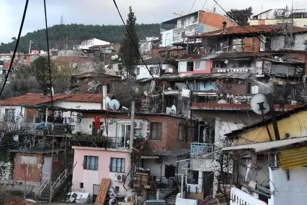 izmir narlidere de riskli alan ilan edilen 4 mahallede donusum beklentisi haberler